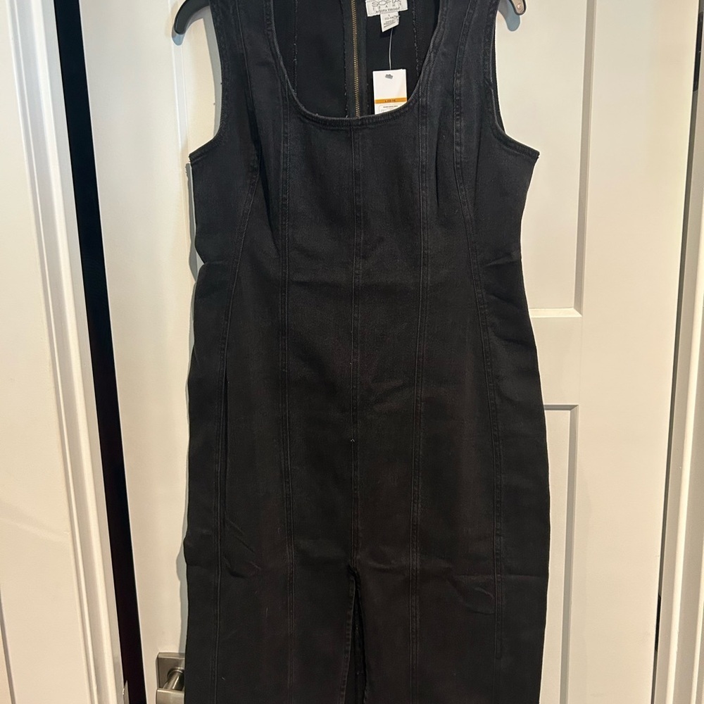NWT Sofia V Black Sleeveless Jeans dress Size 10
